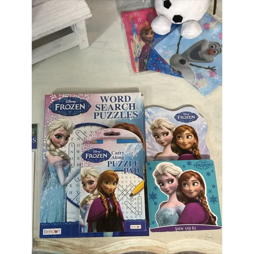 Disney’s Frozen Ultimate Party Favors Gift And Fun Set Anna And Elsa